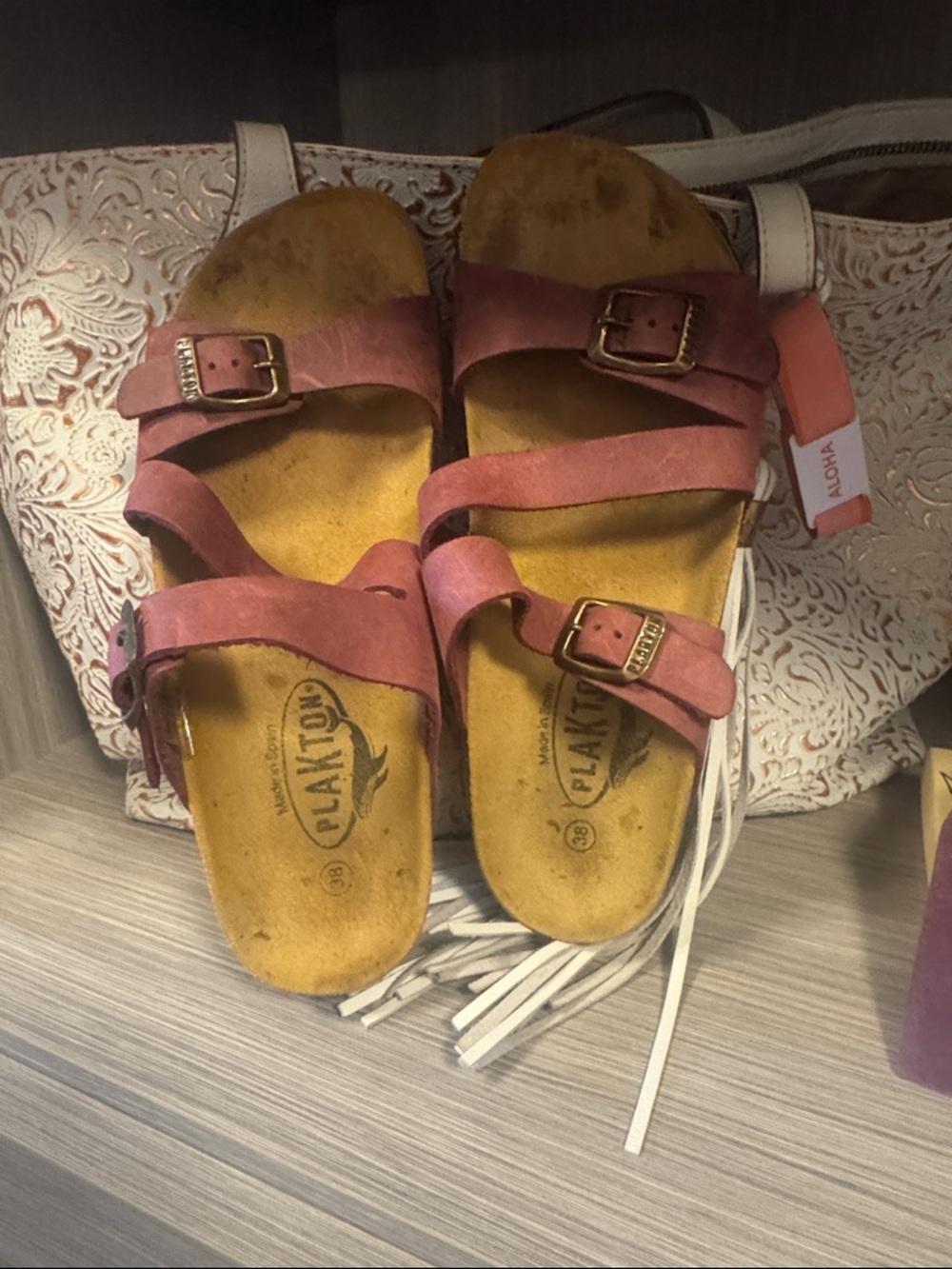 Comfortable Women's Suede Pink Strap Sandals